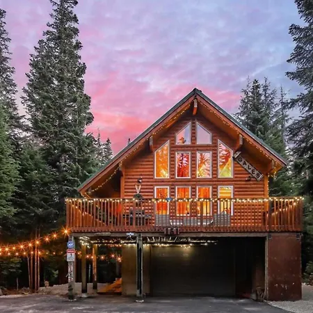 Villa 5-Min To Slopes - 4Br With Private Creek
